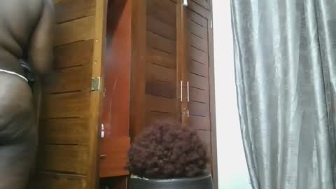 Snapshot of sexy_wendy5 chatting on 11-27-25, 02:19 wendy online show from 11-27-25, 02:19