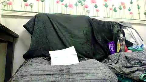 Daddy online show from 03-12-26, 12:17