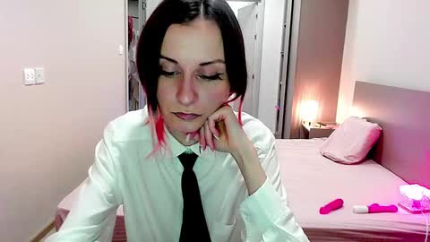 Snapshot of sexy_wise_kind chatting on 12-09-24, 09:37 Mandy Green online show from 12-09-24, 09:37