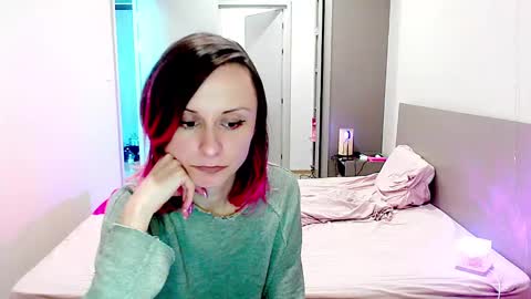 Snapshot of sexy_wise_kind chatting on 01-17-25, 01:04 Mandy Green online show from 01-17-25, 01:04