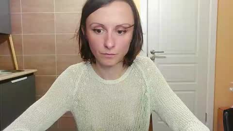 Snapshot of sexy_wise_kind chatting on 09-16-25, 10:55 Mandy Green online show from 09-16-25, 10:55