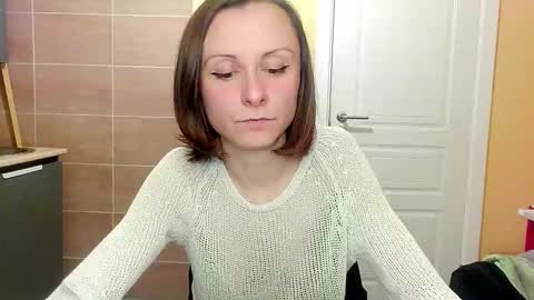 Snapshot of sexy_wise_kind chatting on 09-26-25, 12:47 Mandy Green online show from 09-26-25, 12:47