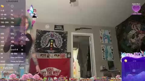 Snapshot of sexyaltftm chatting on 07-13-26, 03:04 Ollie online show from 07-13-26, 03:04