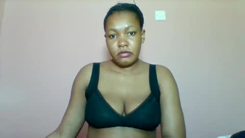 Snapshot of sexyapple2002 chatting on 10-11-25, 10:19 sexyapple2002 online show from 10-11-25, 10:19