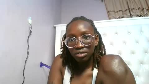 Snapshot of sexyary chatting on 06-10-26, 05:23 sexyary online show from 06-10-26, 05:23