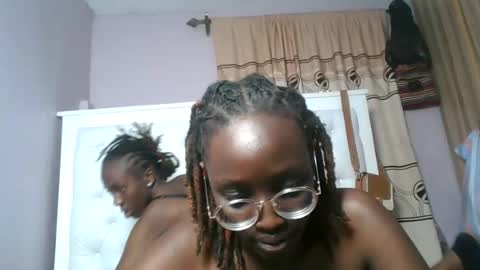 Snapshot of sexyary chatting on 06-16-26, 03:09 sexyary online show from 06-16-26, 03:09