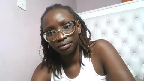 Snapshot of sexyary chatting on 06-20-26, 02:14 sexyary online show from 06-20-26, 02:14