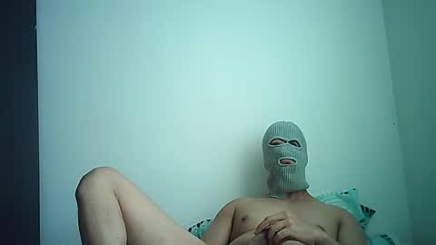 Snapshot of sexyatrevidoo chatting on 10-22-25, 03:34 SesyMen online show from 10-22-25, 03:34