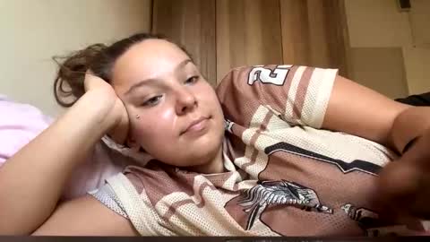 Snapshot of sexyayo666 chatting on 09-09-25, 04:50 ALAYA online show from 09-09-25, 04:50