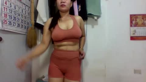 Snapshot of sexybabexx24 chatting on 04-26-26, 01:25 sexybabexx24 online show from 04-26-26, 01:25