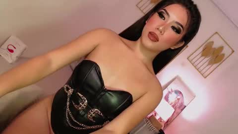 Snapshot of sexybaby2999 chatting on 03-04-25, 10:13 Lexie online show from 03-04-25, 10:13