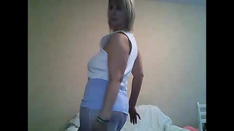 Snapshot of sexybabyforyou chatting on 01-13-25, 12:13 sexybabyforyou online show from 01-13-25, 12:13