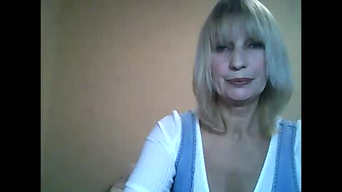 Snapshot of sexybabyforyou chatting on 10-31-25, 08:54 sexybabyforyou online show from 10-31-25, 08:54