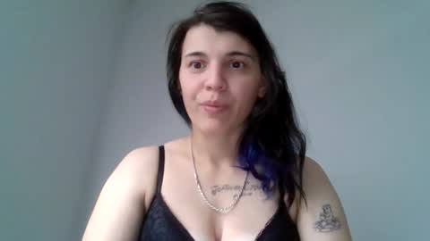 Snapshot of sexybaddiespell chatting on 04-23-26, 09:17 sexybaddiespell online show from 04-23-26, 09:17