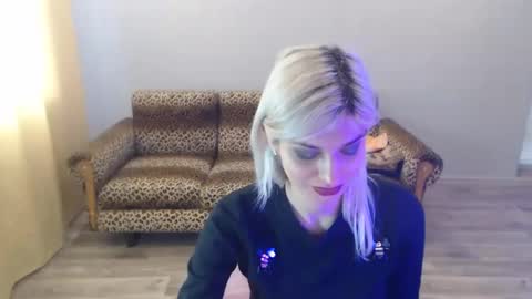 sexybeatriice online show from 01-26-25, 10:23