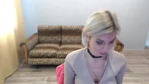 sexybeatriice online show from 11-27-25, 07:54