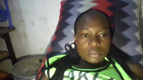 Snapshot of sexybilha483 chatting on 01-26-25, 05:02 Sexybilha483 online show from 01-26-25, 05:02