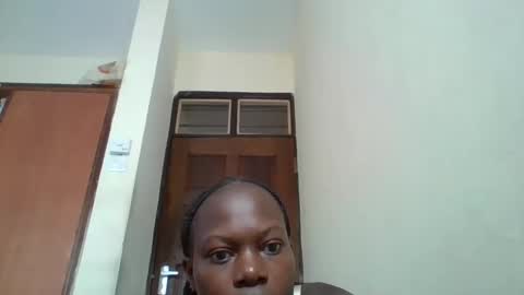 Snapshot of sexybilha483 chatting on 02-01-25, 04:14 Sexybilha483 online show from 02-01-25, 04:14