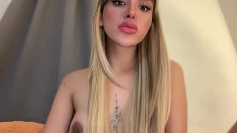 Snapshot of sexybite1 chatting on 02-20-26, 07:54 Seraphina Blaze online show from 02-20-26, 07:54