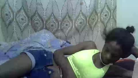 sexyboobies22 online show from 10-15-25, 09:53