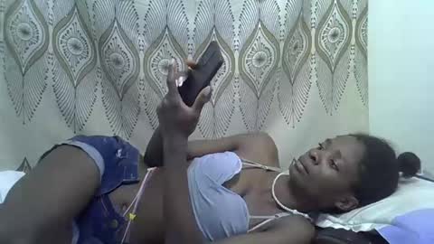 sexyboobies22 online show from 10-19-25, 11:05