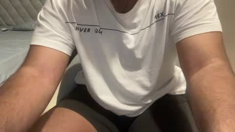 sexyboy37040799 online show from 06-27-26, 12:44