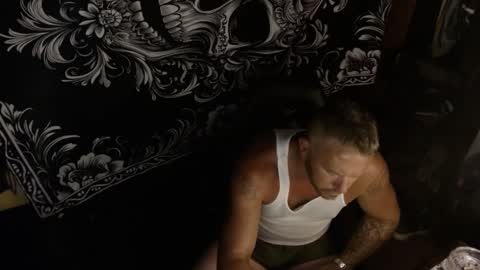 Snapshot of sexyboy_273 chatting on 09-23-25, 06:16 sexyboy_273 online show from 09-23-25, 06:16