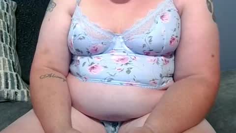 Snapshot of sexybri1674 chatting on 06-19-26, 12:48 sexybri1674 online show from 06-19-26, 12:48