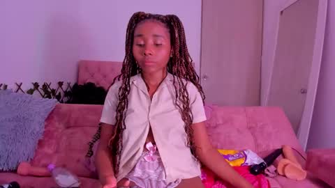 Snapshot of sexybrunnetem chatting on 09-18-25, 02:02 sofia online show from 09-18-25, 02:02