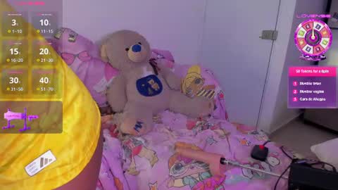Snapshot of sexybrunnetem chatting on 06-29-26, 10:26 sofia online show from 06-29-26, 10:26