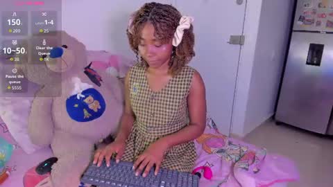 Snapshot of sexybrunnetem chatting on 07-18-26, 06:50 sofia online show from 07-18-26, 06:50