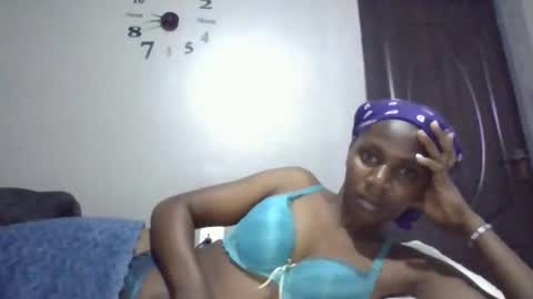 Snapshot of sexycarolina254 chatting on 03-13-26, 08:37 sexycarolina254 online show from 03-13-26, 08:37