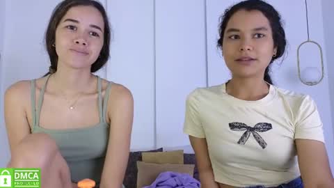 chanell and yina online show from 07-09-26, 01:48