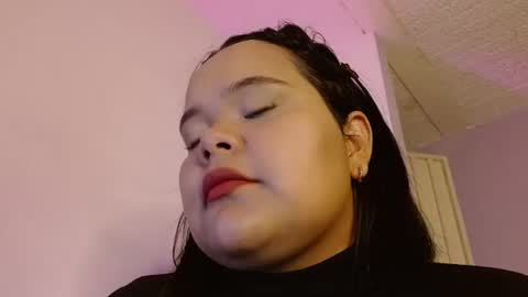 Snapshot of sexychubbyy chatting on 07-08-26, 05:28 Eva online show from 07-08-26, 05:28