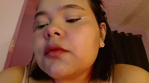 Snapshot of sexychubbyy chatting on 07-15-26, 07:08 Eva online show from 07-15-26, 07:08