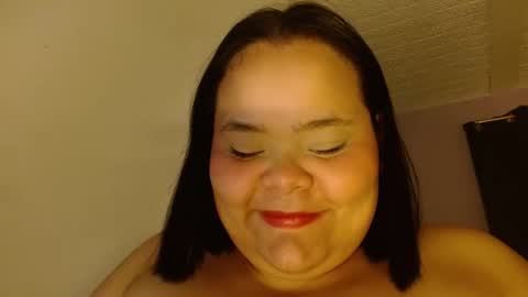 Snapshot of sexychubbyy chatting on 07-30-26, 04:55 Eva online show from 07-30-26, 04:55