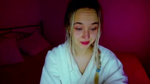 Sophia online show from 02-22-25, 09:34