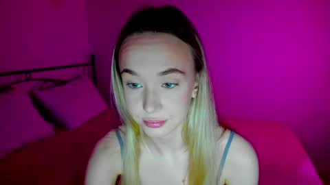 Sophia online show from 03-01-25, 11:50