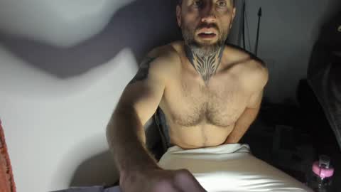 Snapshot of sexycolombian2022 chatting on 01-04-25, 11:54 Antonioylola online show from 01-04-25, 11:54