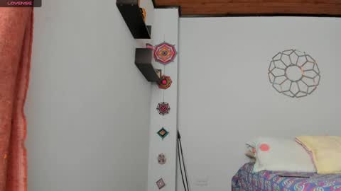 Snapshot of sexycolombian2022 chatting on 01-14-25, 07:21 Antonioylola online show from 01-14-25, 07:21