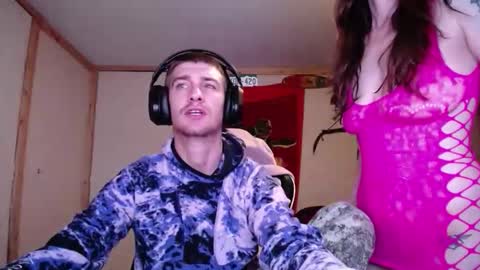 Snapshot of sexycoloradolovers chatting on 11-26-25, 05:08 Austin and Megan online show from 11-26-25, 05:08