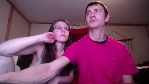 Snapshot of sexycoloradolovers chatting on 12-19-25, 04:19 Austin and Megan online show from 12-19-25, 04:19