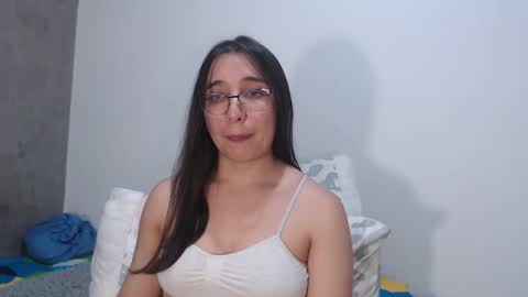 Coralinne online show from 01-31-25, 08:22