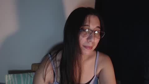Coralinne online show from 02-08-25, 05:08