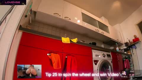 XDA   online show from 02-17-25, 12:16