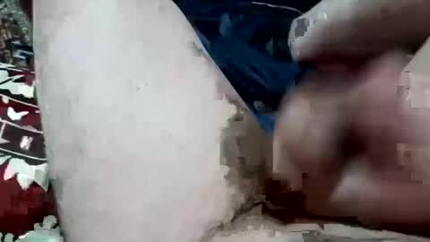 Snapshot of sexydevil1981 chatting on 01-08-25, 01:31 sexydevil1981 online show from 01-08-25, 01:31