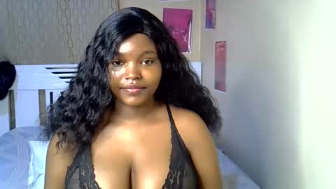 Snapshot of sexydiva30 chatting on 05-30-26, 08:39 Nightnurse online show from 05-30-26, 08:39