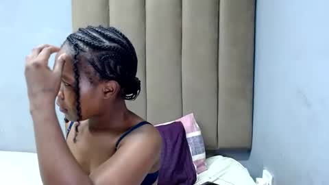 sexydivaxxx96 online show from 12-16-25, 08:19