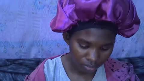 Snapshot of sexydoll002 chatting on 09-23-25, 06:38 sexydoll002 online show from 09-23-25, 06:38