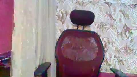 Snapshot of sexydoll32 chatting on 05-01-26, 06:45 sexydoll32 online show from 05-01-26, 06:45